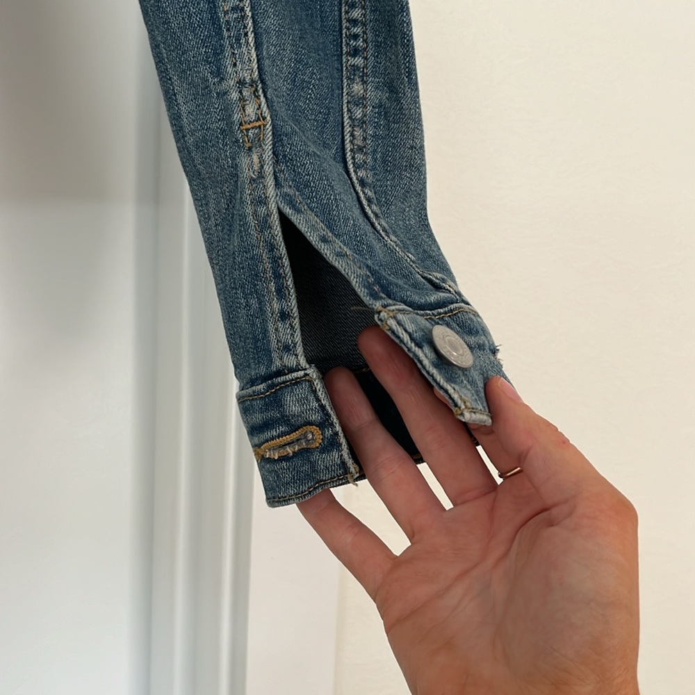 Levi’s Jean Jacket - image 4